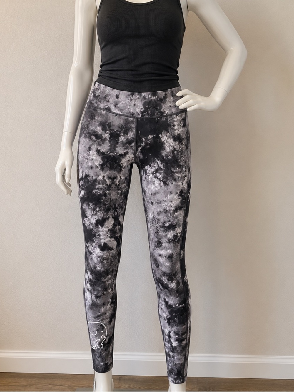 Ivory Ella Gray Tie Dye Yoga Leggings Athleisure Activewear